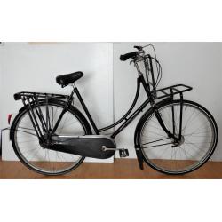 Hollandse damesfiets / Omafiets (de fiets is beschikbaar)