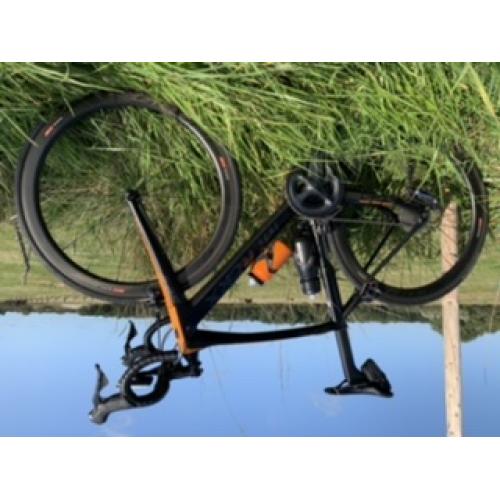 Zeer nette Eddy Merckx EM 525, Ultegra R8000 groepset en Scope R4C wielset