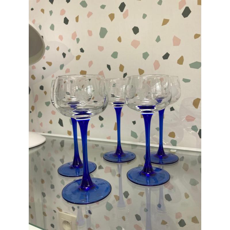 Luminarc  blauwe wijn glazen