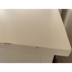 Hemnes ikea bed 160x200 met latenbodem en nachtkasten