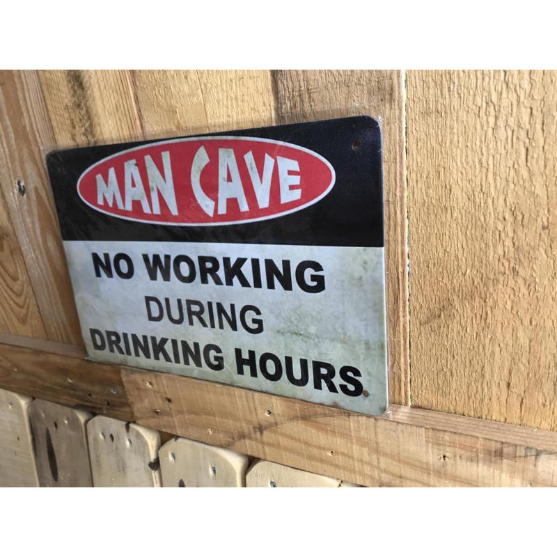 Man cave bord....