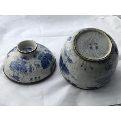 Chinese Porseleinen urn of pot