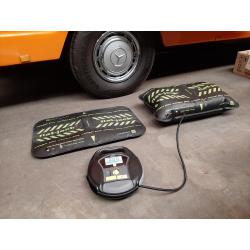 Flat-jack camper plus opblaasbaar bandenkussen voor camper of caravan