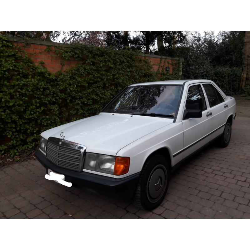 Mercedes 190 benzine