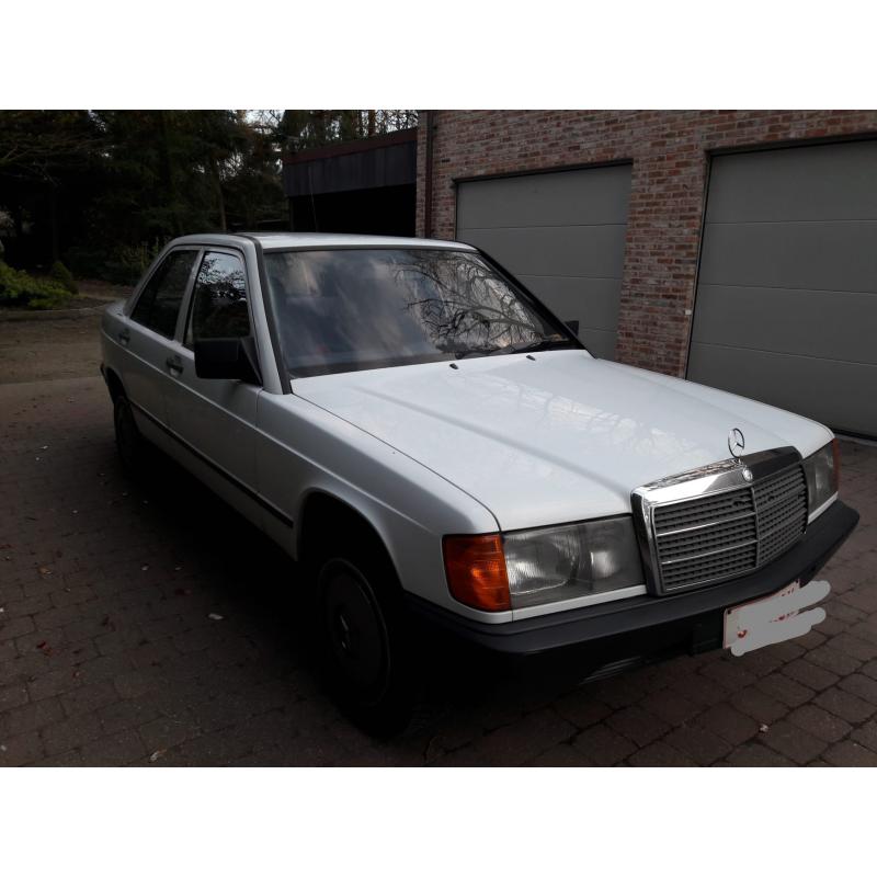 Mercedes 190 benzine