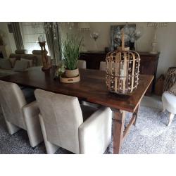 Complete Eetkamer - massief hout