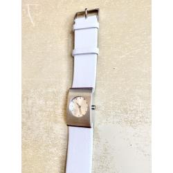 Nieuw in verpakking! Witte horloge