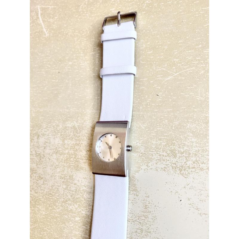 Nieuw in verpakking! Witte horloge