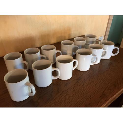 12 witte koffiebekers