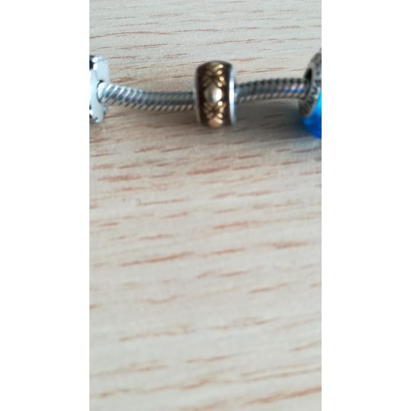 PANDORA ARMBAND