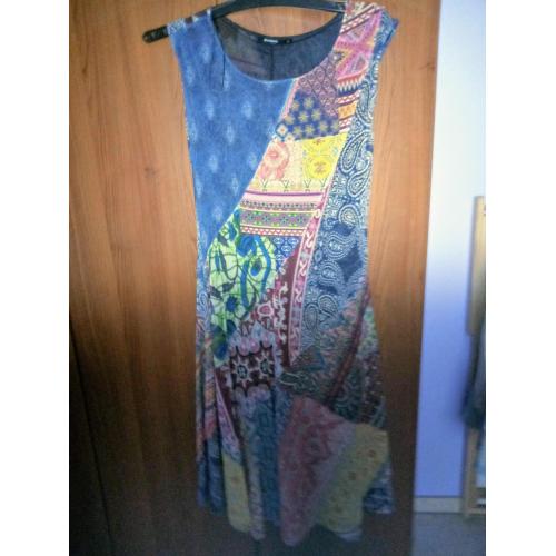 Kleed desigual Maat M