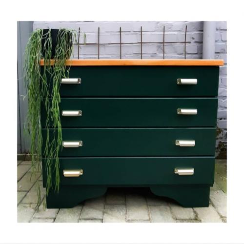 Ladekast commode donkergroen hout gouden grepen