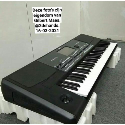 Korg Pa600 keyboard