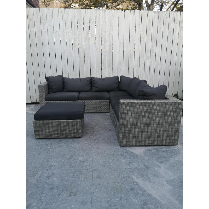 Intratuin 5-zits loungeset Roma wicker grijs.