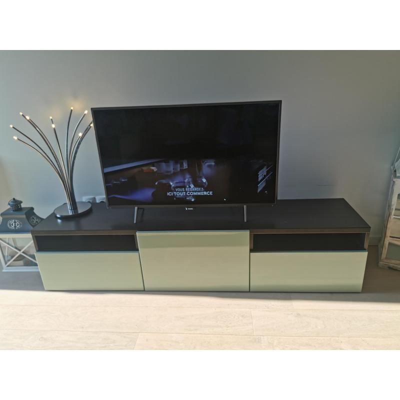 Te koop TV meubel ikea