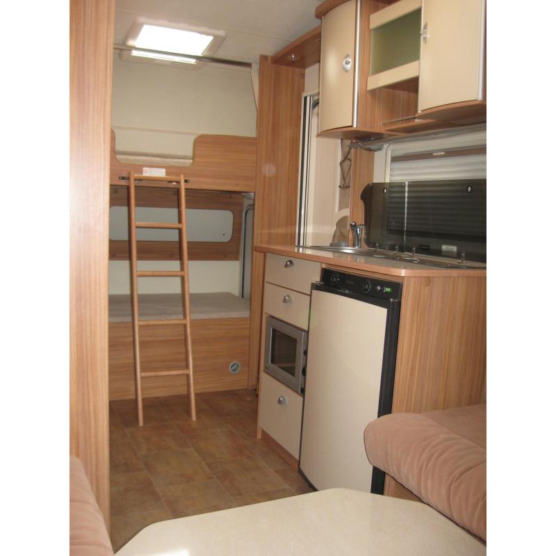 Caravan Bürstner Averso Plus 440TK