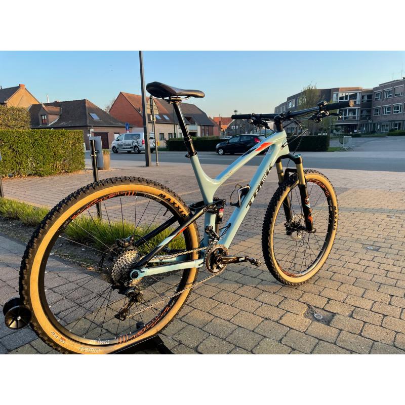 MTB Full Suspension Carbon