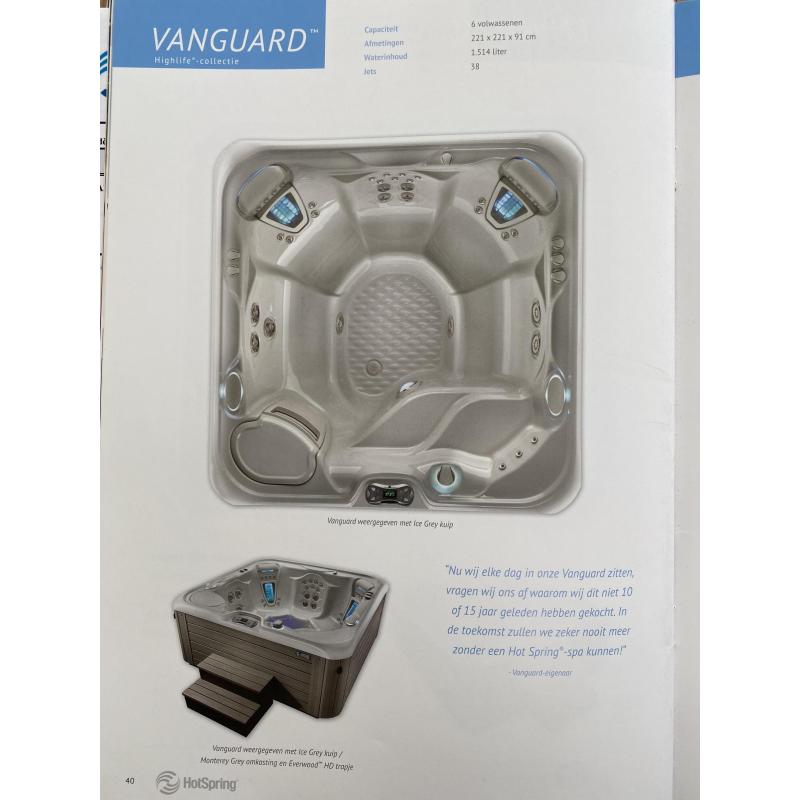 Hotspring Jacuzzi Vanguard model, zeer mooi