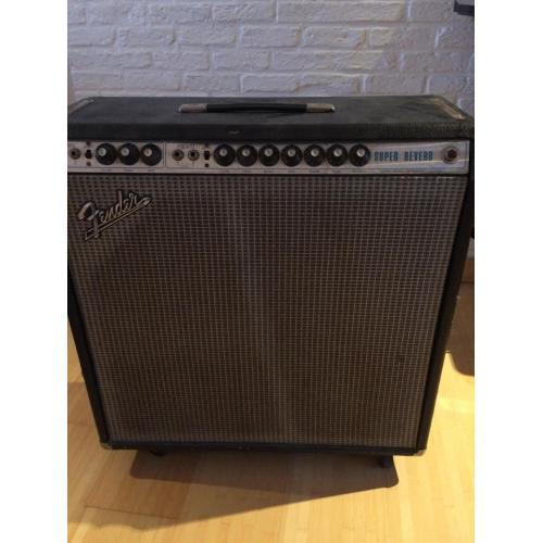 FENDER SUPER REVERB