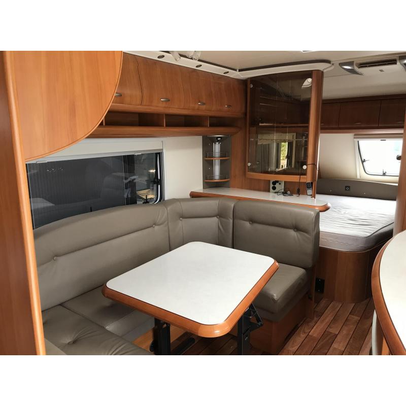 CARAVAN - Hobby 560 C Excellent De Luxe KMFE