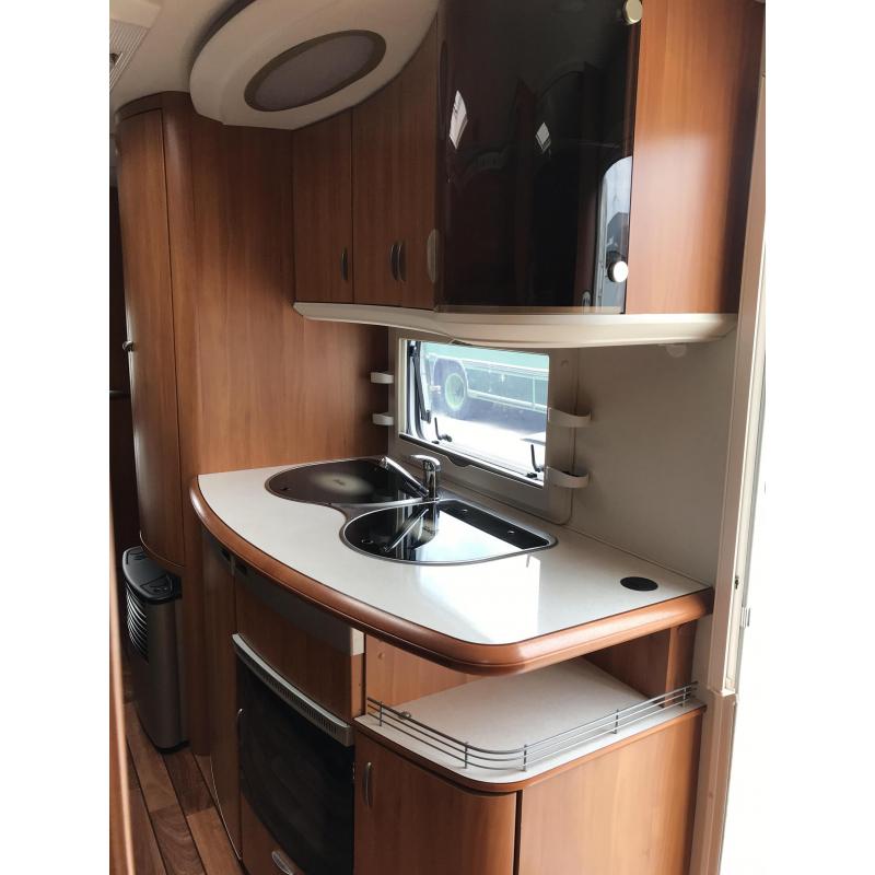 CARAVAN - Hobby 560 C Excellent De Luxe KMFE