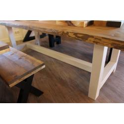 Massieve elegante eikenhouten klooster tafel 418,-