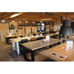 Grote robuuste massieve steigerhouten tafel 289,-