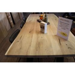 Elegante leuke klooster eettafel nu 299,-