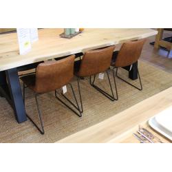 Massieve modern eiken kloostertafel nu 418,-