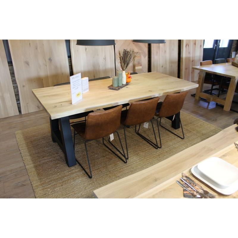 Gigantische actie rustieke steigerhouten tafel €129