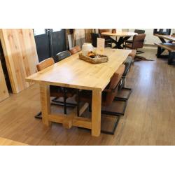 eiken tafel te koop! Authentiek!! 449 euro.