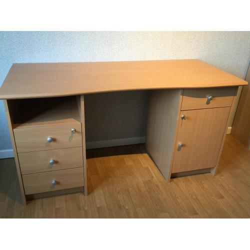 Bureau in perfecte staat