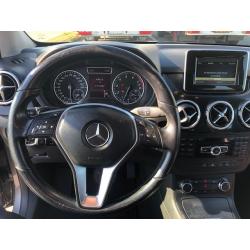 Mercedes B-Klasse 1.6 B180 5DRS BE Dct7 2014 Grijs