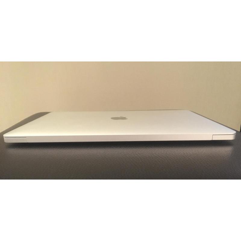 Apple MacBook Air - Retina, 13 inch, 2020