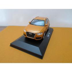 AUDI Q3, 1:43