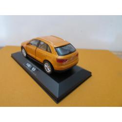 AUDI Q3, 1:43