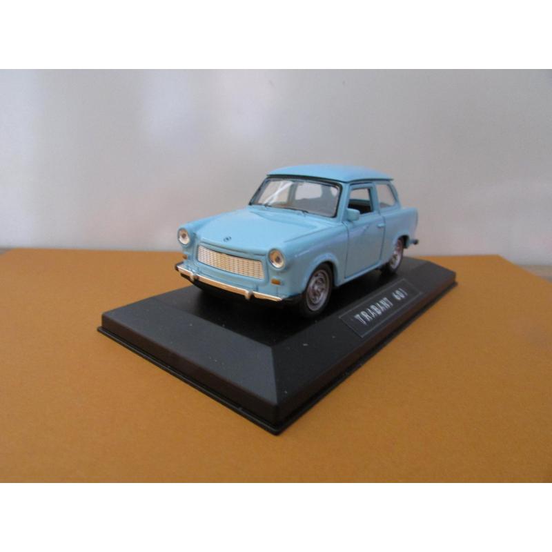 TRABANT 601 , schaal 1:34