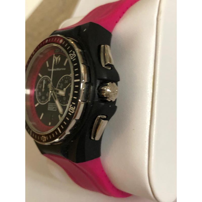 Technomarine horloge zwarte klok met roze en 2 banden erbij