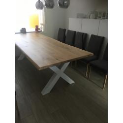 MASSIEF EIKEN BOOMKANT EETAFEL