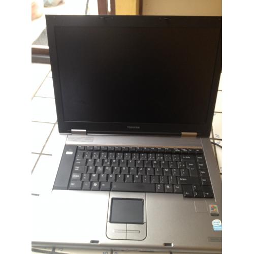 ORDINATEUR TOSHIBA