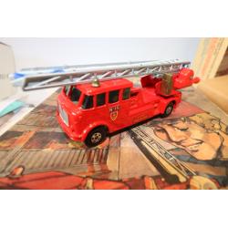 ZELDZAME VINTAGE 1972 MATCHBOX BIG MX BM-6 FIRE RESCUE SET