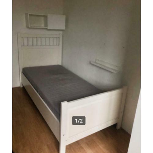 Hemnes bed 1 pers 90x200 met latenbodem