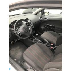 Opel Corsa OPC line