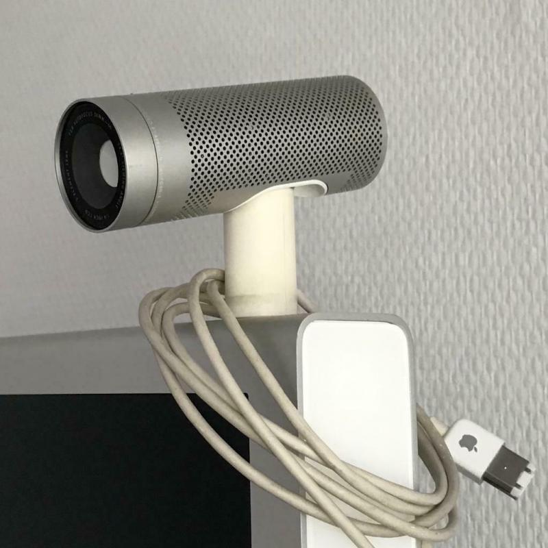 Te Koop Mac Mini YM5377PSTAC en Isight Cam. en Iomega Ext. Harde Schijf Enz.