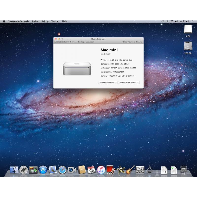 Te Koop een Mac Mini 3.1 met 2,26 Ghz Intel Core 2 Duo met Serienummer YM008B8Y9G5 met draadloos internet en de stroomadapter en een Azerty Alluminium Usb Apple Toetsenbord en een Apple Mighty Usb Mouse en een Lacie Externe Harde Schijf met 250 Gb.