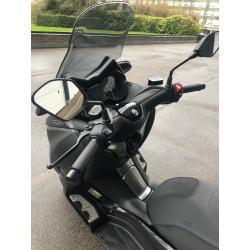 Scooter merk Yamaha 300 cc