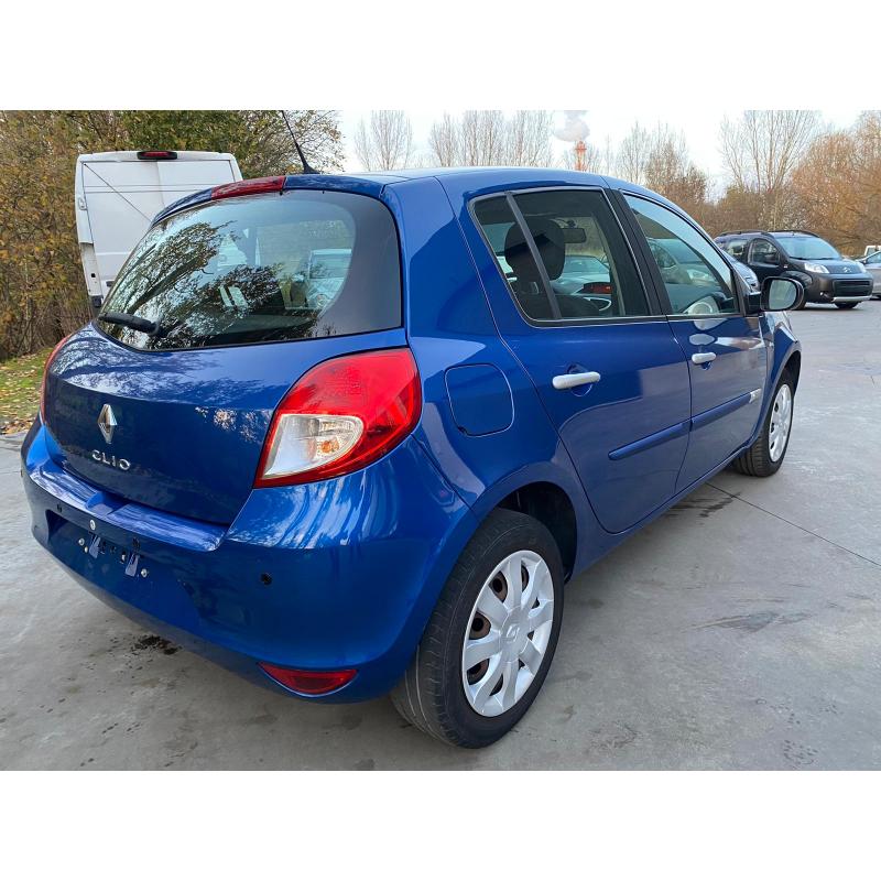 Renault Clio benzine 74.000 km