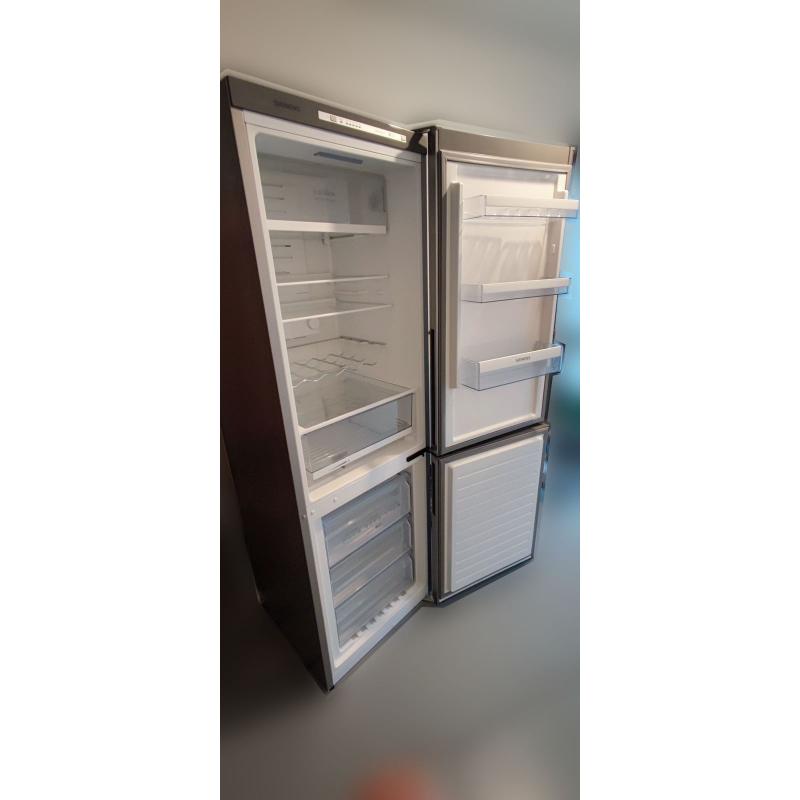 Siemens - combi koelkast   diepvriezer(no frost) - A plus plus   -inox