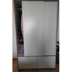 IKEA kast te koop - uitstekende conditie