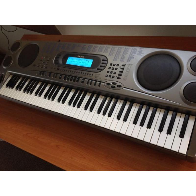 Casio WK-1800 - Digitale Piano met 76 aanslaggevoelige toetsen, 232 sounds, 130 ritmes, Synthesizer functie en MIDI